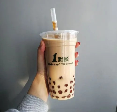 點(diǎn)點(diǎn)奶茶加盟店多少錢，一點(diǎn)點(diǎn)奶茶加盟費(fèi)用多少，總投資成本預(yù)算是多少？