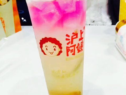 滬上阿姨奶茶怎么加盟，阿姨奶茶加盟官方網(wǎng)站