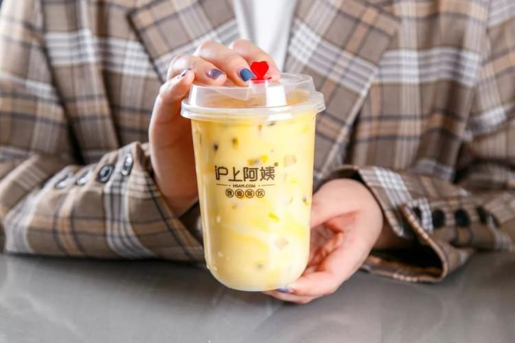 加盟滬上阿姨奶茶加盟費(fèi)多少錢，滬上阿姨奶茶加盟費(fèi)及加盟條件