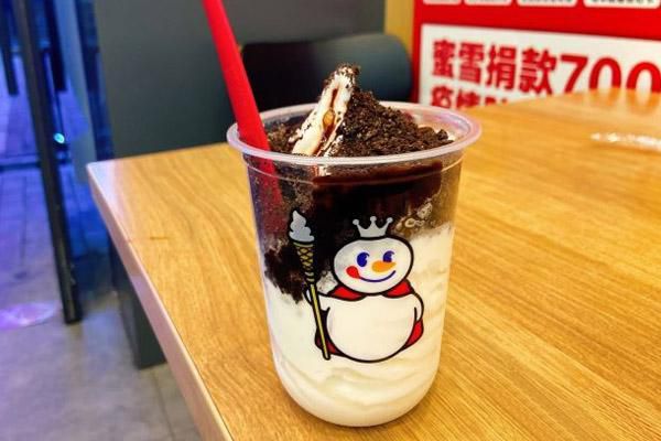 蜜雪冰城加盟費(fèi)大約多少錢，蜜雪冰城加盟一共多少錢