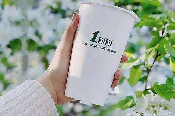 一點(diǎn)點(diǎn)奶茶總部直招加盟費(fèi)，一點(diǎn)點(diǎn)奶茶加盟團(tuán)隊(duì)