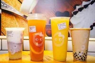 coco奶茶加盟官網(wǎng)， coco奶茶店加盟費(fèi)大概多少錢