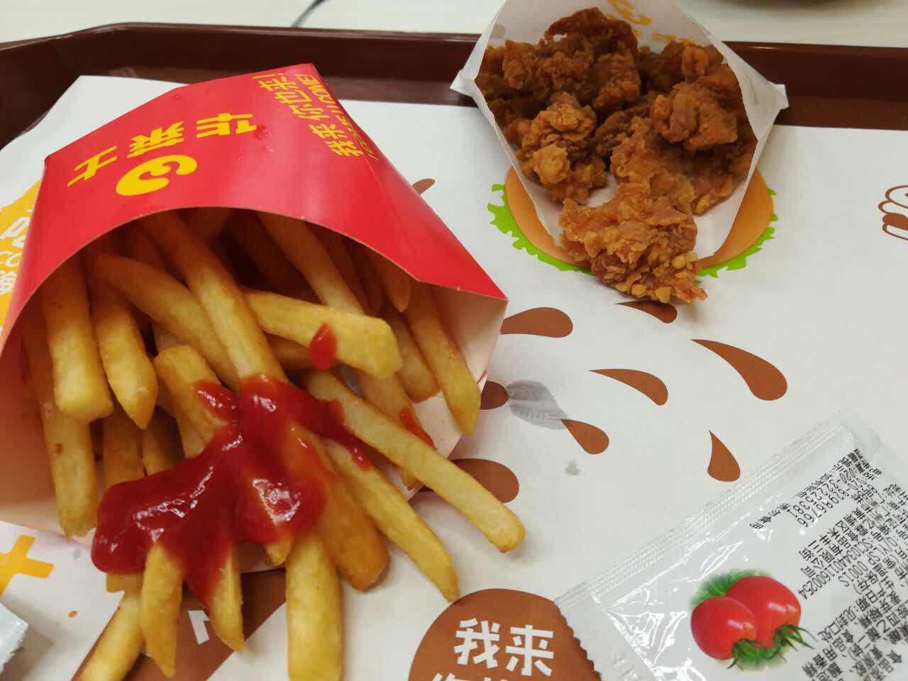 華萊士怎么加盟費(fèi)多少錢，華萊士加盟費(fèi)用大概多少錢