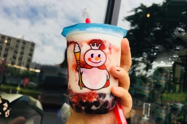蜜雪冰城加盟店需要給公司分成嘛，蜜雪冰城奶茶加盟多少錢