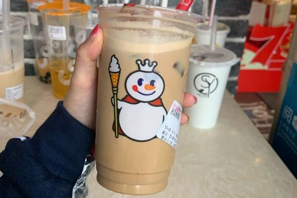 蜜雪冰城海南三亞加盟多少錢，蜜雪冰城加盟費多少啊