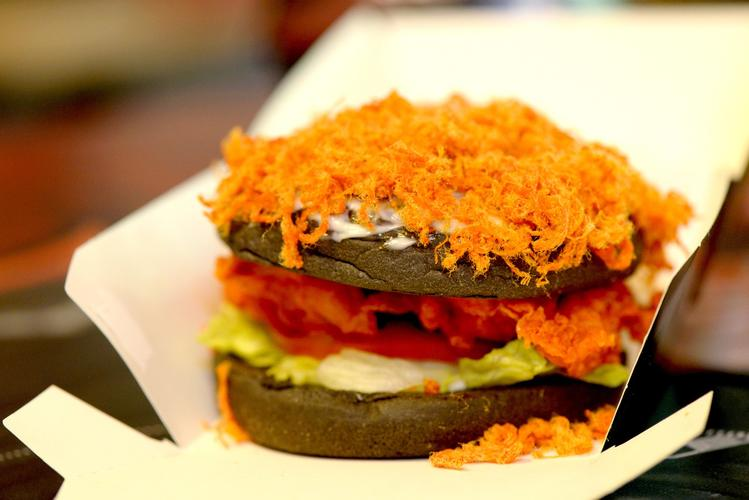 肯德基加盟多少萬元 肯德基加盟多少萬元