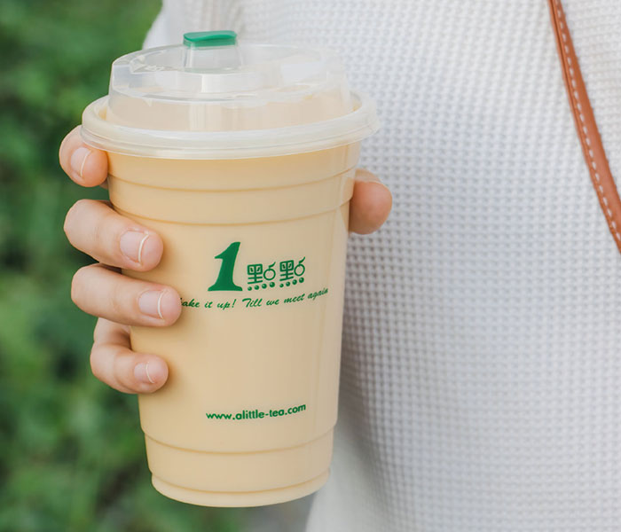 一點(diǎn)點(diǎn)奶茶加盟一共需要多少成本,一點(diǎn)點(diǎn)奶茶加盟店應(yīng)該怎樣加盟