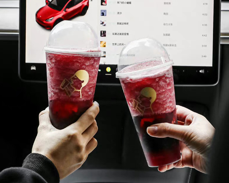 喜茶加盟費(fèi)一般多少錢(qián)一個(gè)月啊，喜茶加盟店可以加盟嗎