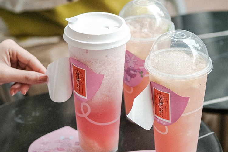 喜茶奶茶店加盟費(fèi)要多少錢，喜茶加盟費(fèi)多少可以開店