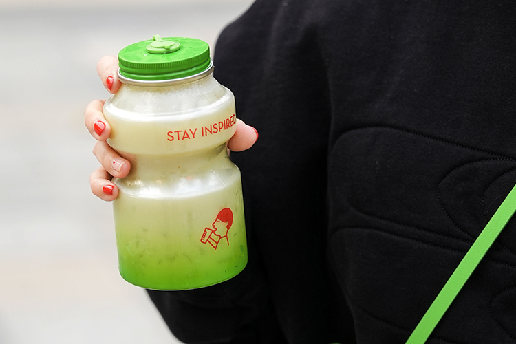 喜茶飲品加盟費用一共要多少錢，如何加盟喜茶店大概要多少錢呢