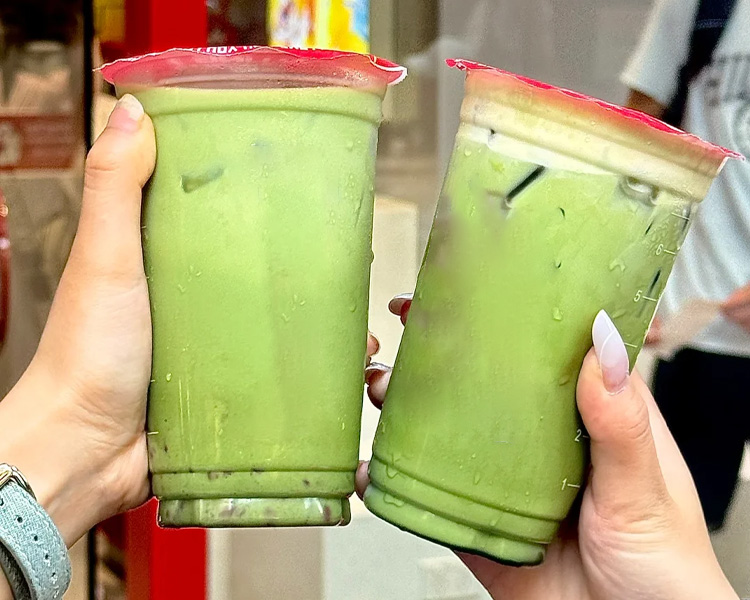 蜜雪冰城茶飲店加盟費用一共要多少錢，蜜雪冰城飲品店加盟費用大概是多少