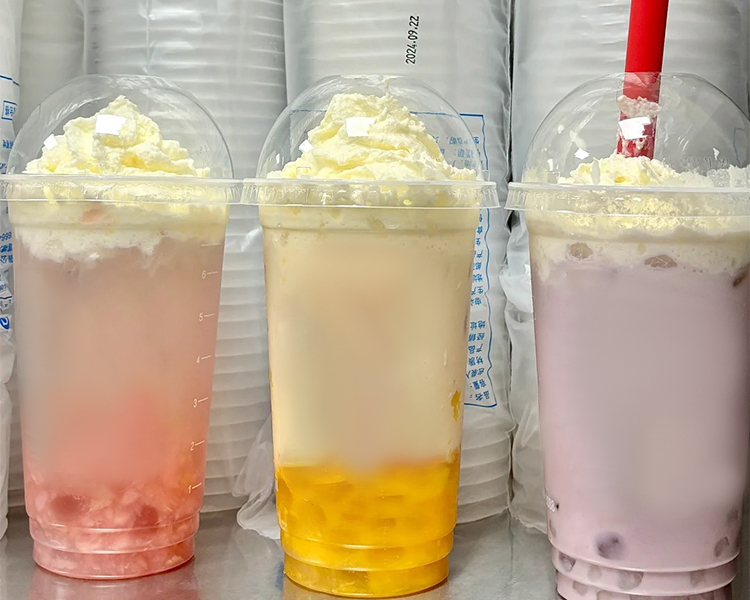 加盟個(gè)蜜雪冰城冰淇淋店多少錢，蜜雪冰城飲品加盟費(fèi)大概要多少